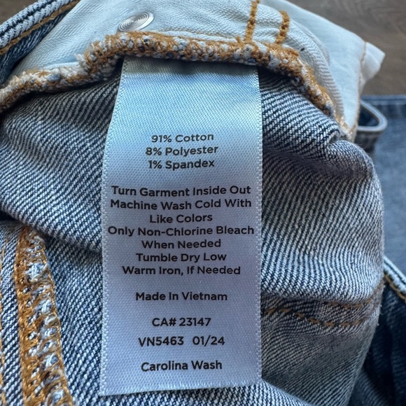 Talbots Straight Leg Curvy Jeans.  Women’s size 12P.  Excellent condition! - Picture 6 of 8